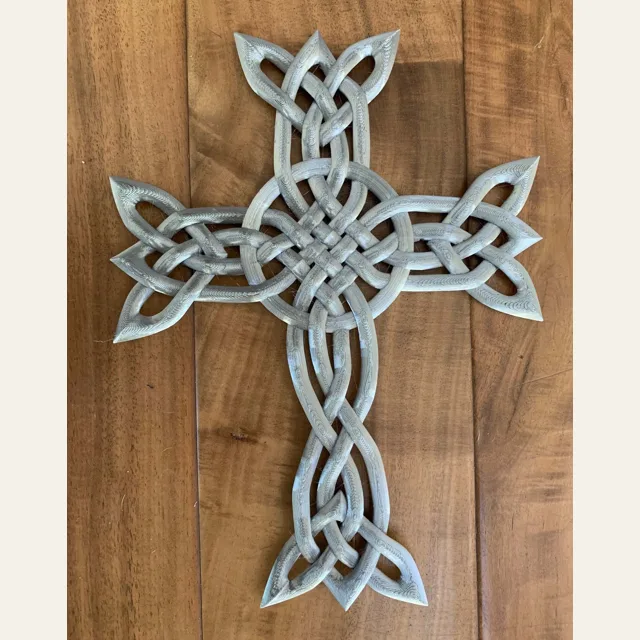 Intertwined Cross