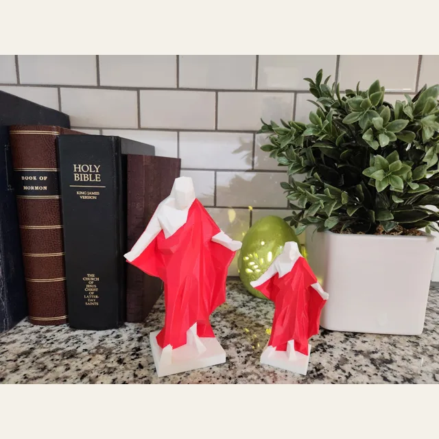 Modern Low-Poly Christus