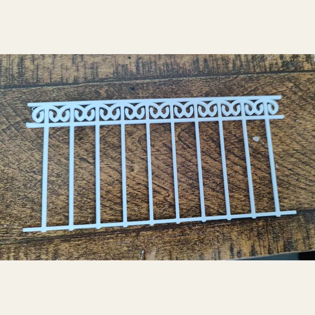 Adjustable Balcony Railing for Nativity Scenes and Dioramas